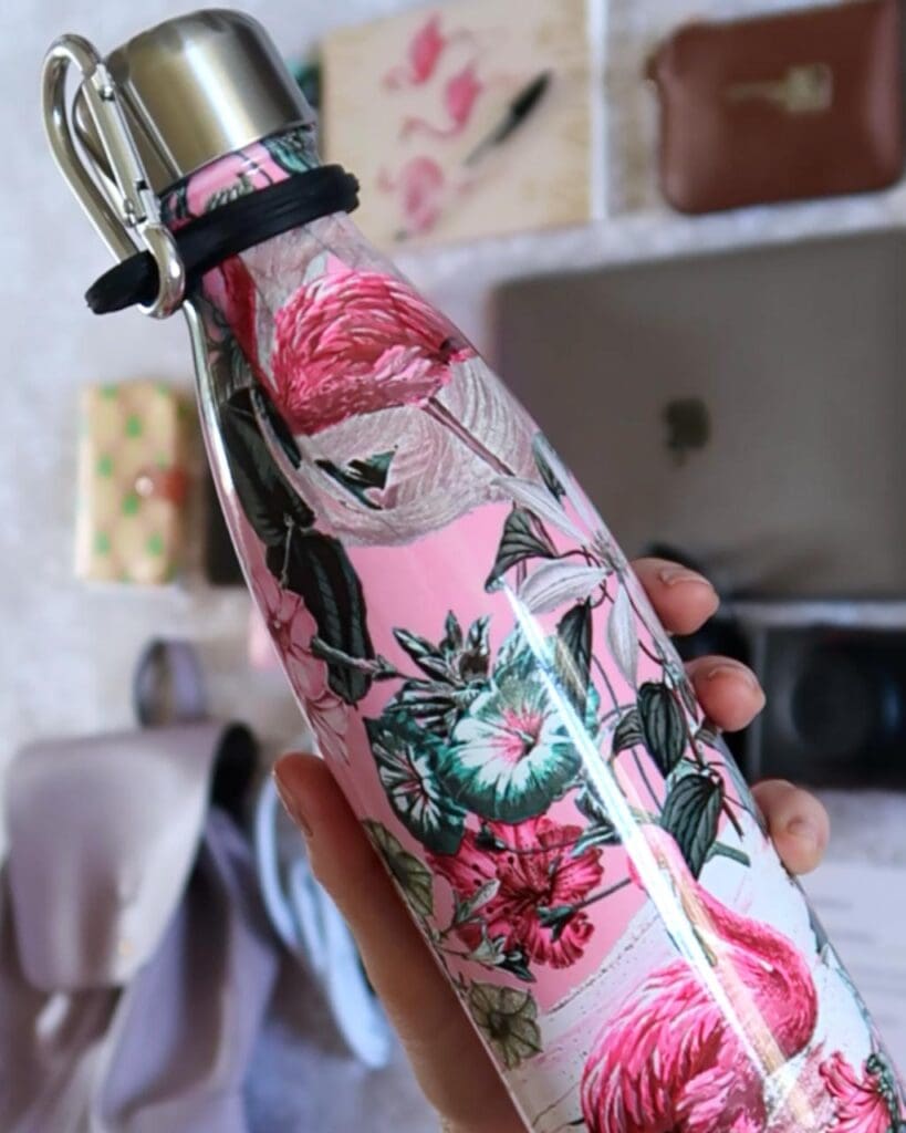 A Chilly's pink flamingo reusable bottle