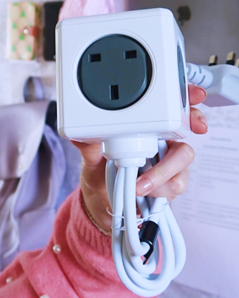 A square extension lead