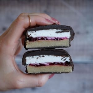 Vegan Wagon Wheels 5 Sq