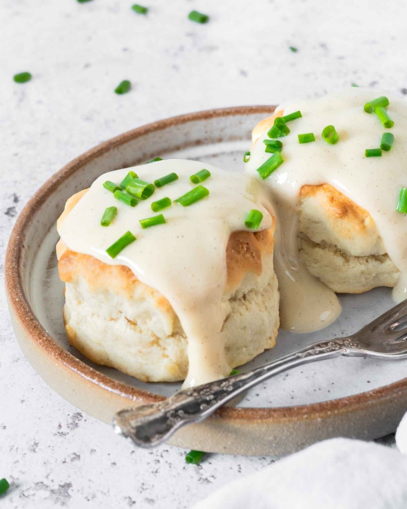 Vegan white gravy made without milk